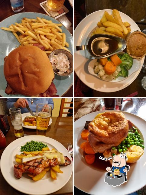 Food at The Greyhound Inn