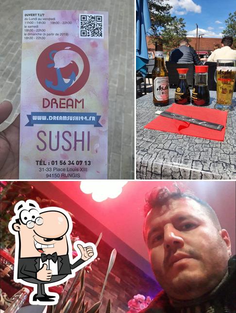 Regarder cette photo de DREAM SUSHI