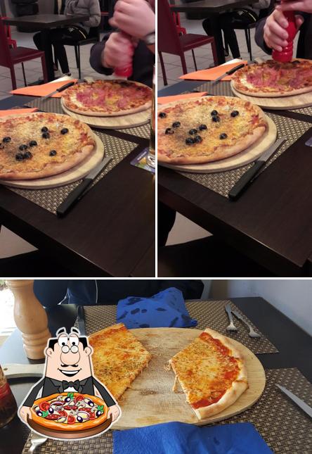 Prenditi una pizza a Pizzeria Ins & Bistro 10