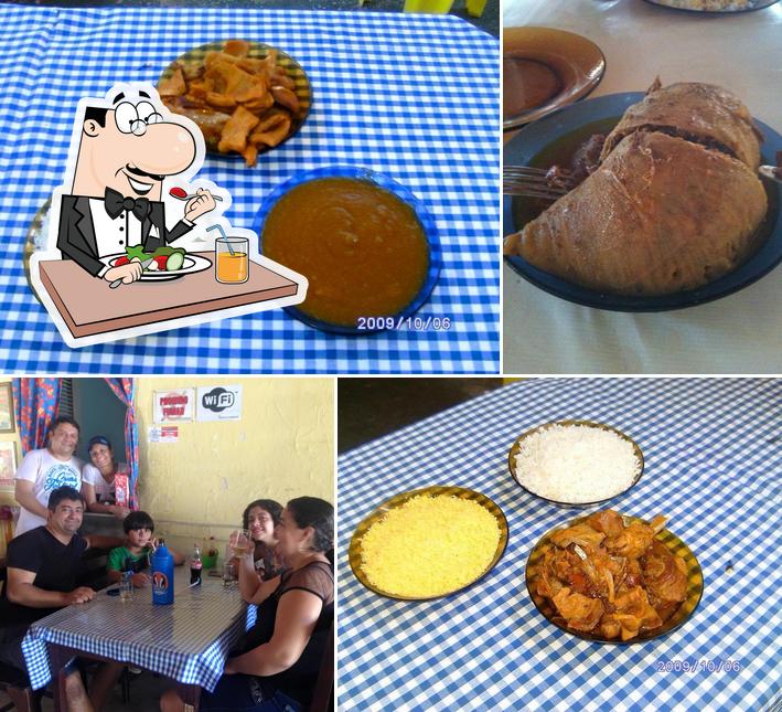 Comida em Rainha da Panelada