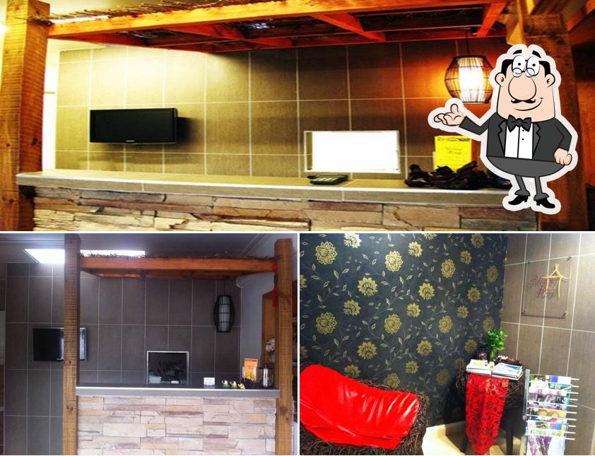 Money Bags Thai Takeaway in Christchurch Restaurant menu and reviews