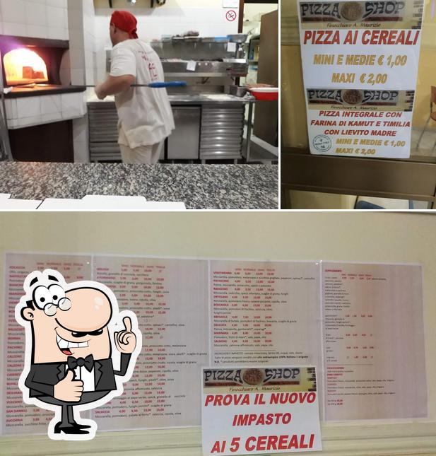 Ecco una foto di Pizza Shop