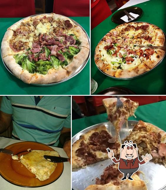 Comida em Pizzaria Tarantella