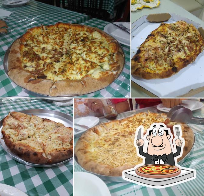 Escolha pizza no Pizzaria Roma