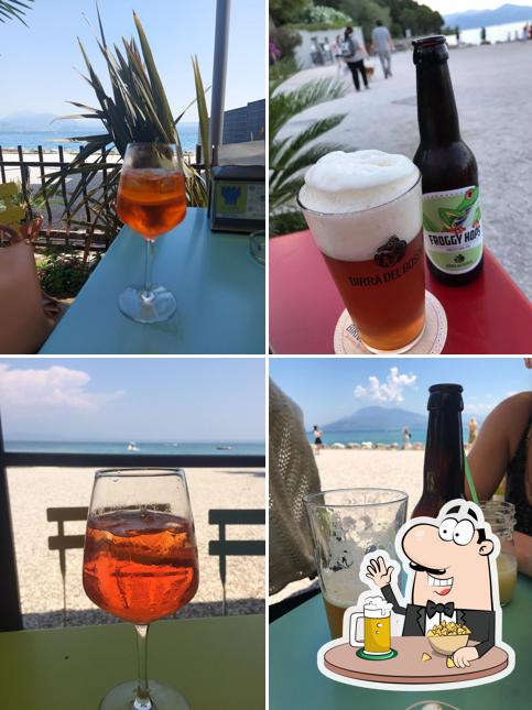 Puoi goderti un rinfrescante bicchiere di birra chiara o scura