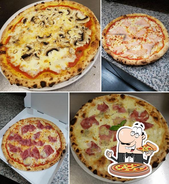 Scegli tra le molte varianti di pizza