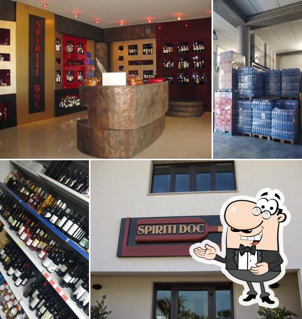 Vedi la immagine di Enoteca Spiriti doc by Tiemme dei Fratelli ROSATO SRL Locorotondo Bari Puglia