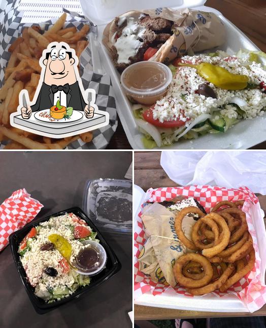 Food at Gyros & More