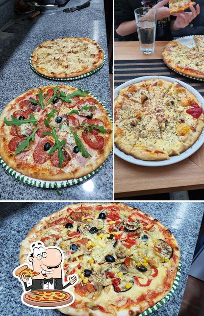 Essayez des pizzas à Caffe Pizzeria "MoTIv"