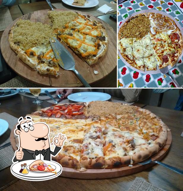 Experimente pizza no Pizzaria Fornalha