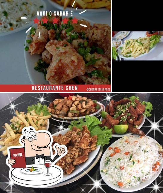 Comida em Restaurante CHEN