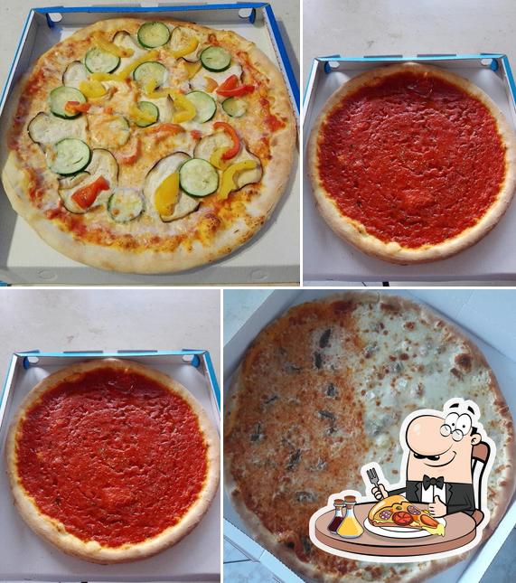 Prenditi una pizza a PIZZERIA TUT AZZURRO