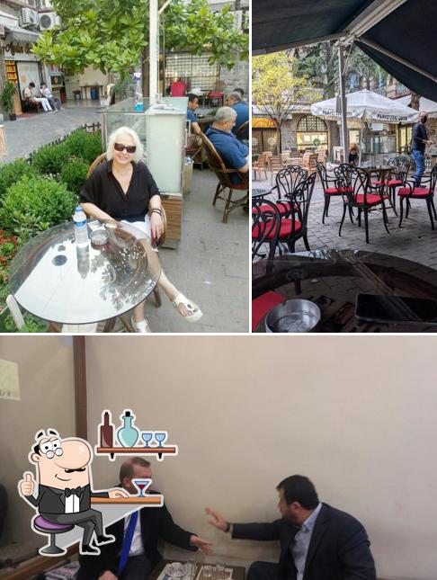 O interior do Bar Bressanin