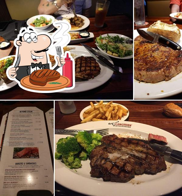 Попробуйте блюда из мяса в "LongHorn Steakhouse"