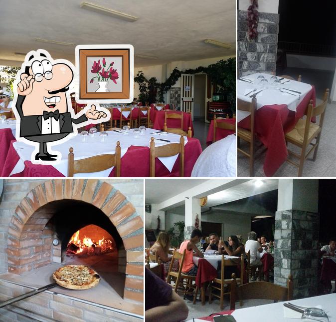 Siediti a un tavolo di La Campagnola Zambrone