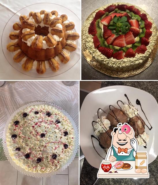 Ristorante Pizzeria Marechiaro propose un nombre de desserts