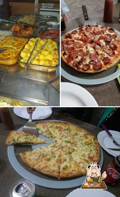 Escolha pizza no Pizzaria Donatelo