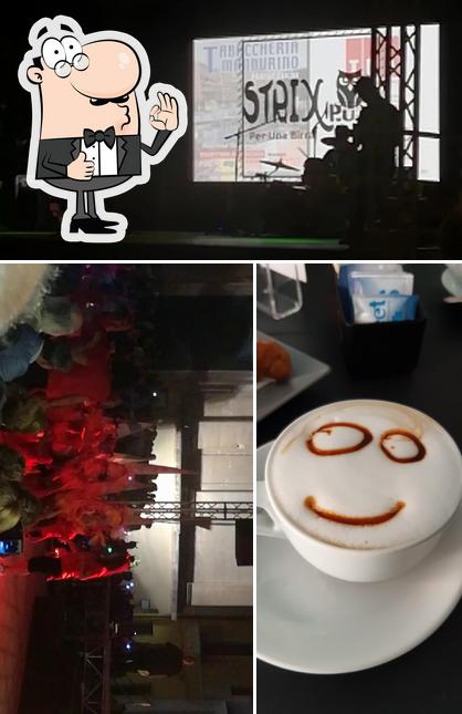 Vedi questa immagine di Bar Jolly