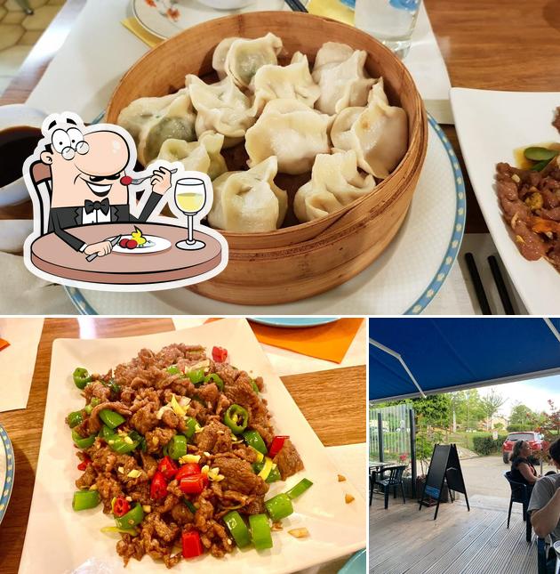 Vérifiez la photo représentant la nourriture et extérieur concernant Restaurant Henan 河南人家