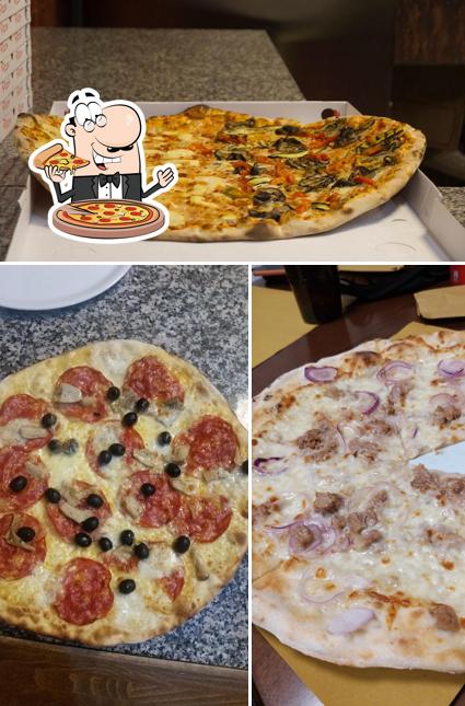 Scegli una pizza a Pizzeria Da Leo