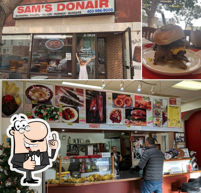 Voir l'image de SAM’S Donair