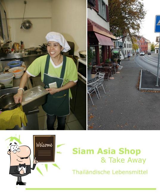 Look at the pic of Siam Asia Shop