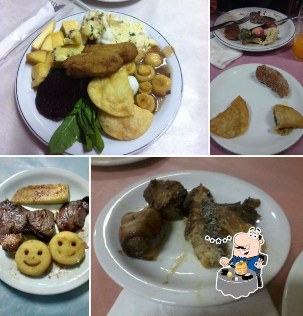 Comida em Churrascaria Limozini