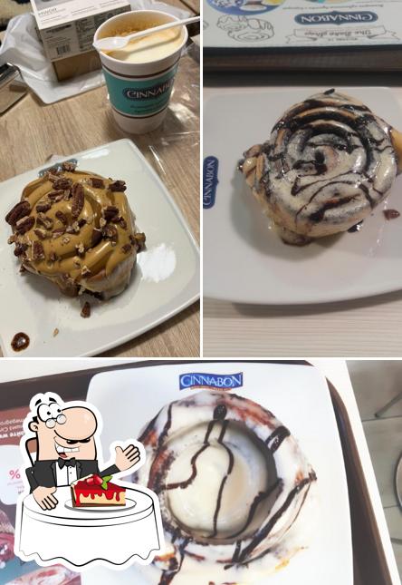 Cinnabon sert une éventail de plats sucrés