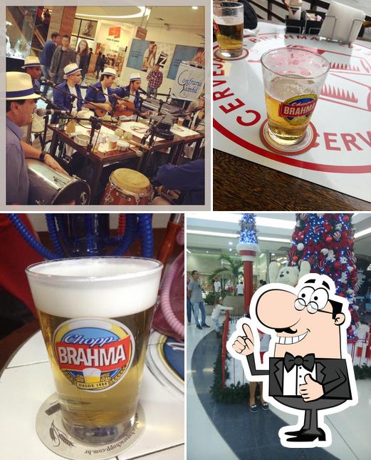 Mire esta foto de Brahma Chopp kiosk