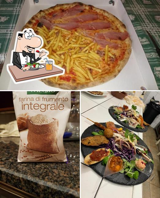 Cibo al Ristorante Pizzeria Taxi Pizza Casello 65