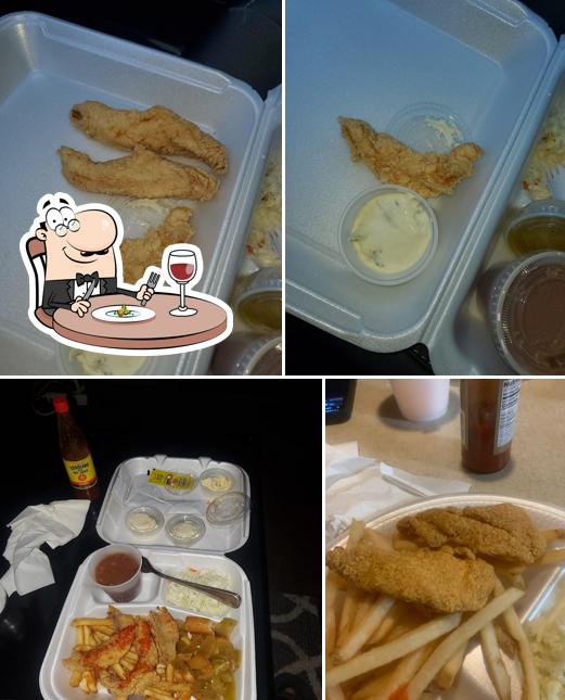 Catfish King Restaurant, 6940 S Cockrell Hill Rd in Dallas Restaurant