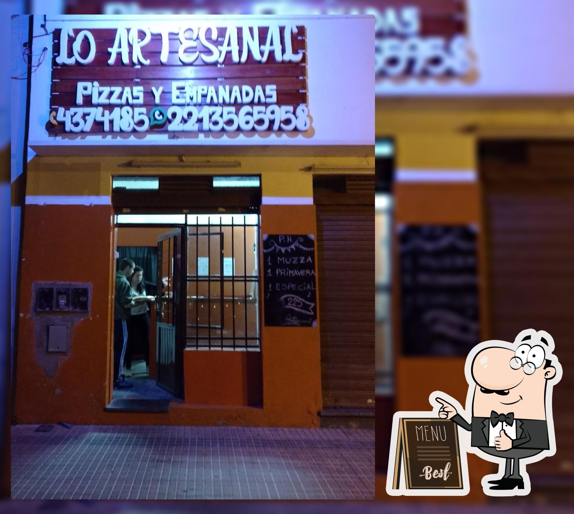 Pizzería Lo Artesanal sandwiches de miga, La Plata Opiniones del restaurante