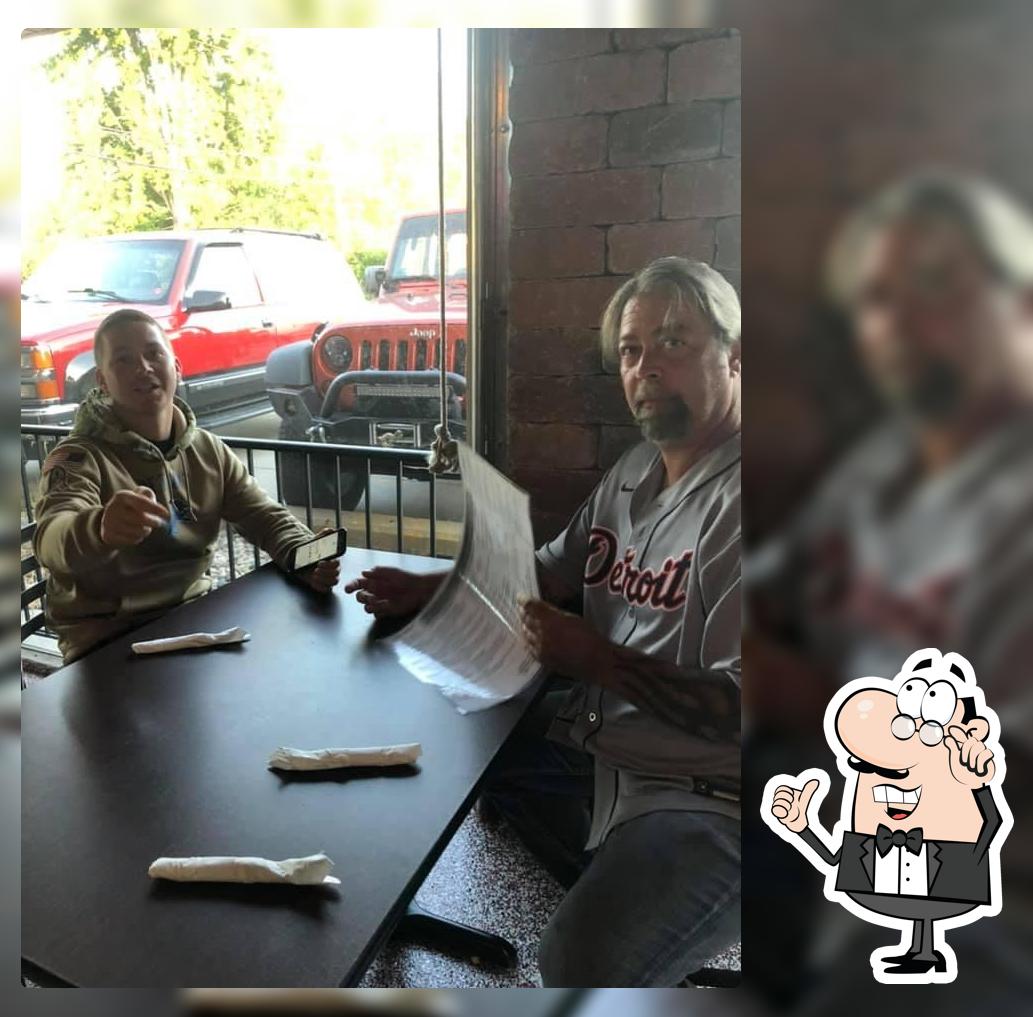 Big Al's Sports Bar in Rockwood Restaurant menu and reviews