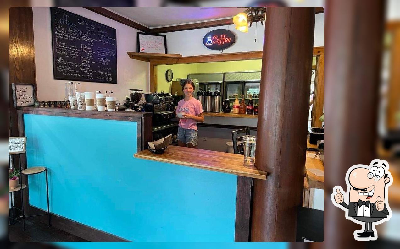 Sweetie’s Cafe in Hadley Restaurant menu and reviews