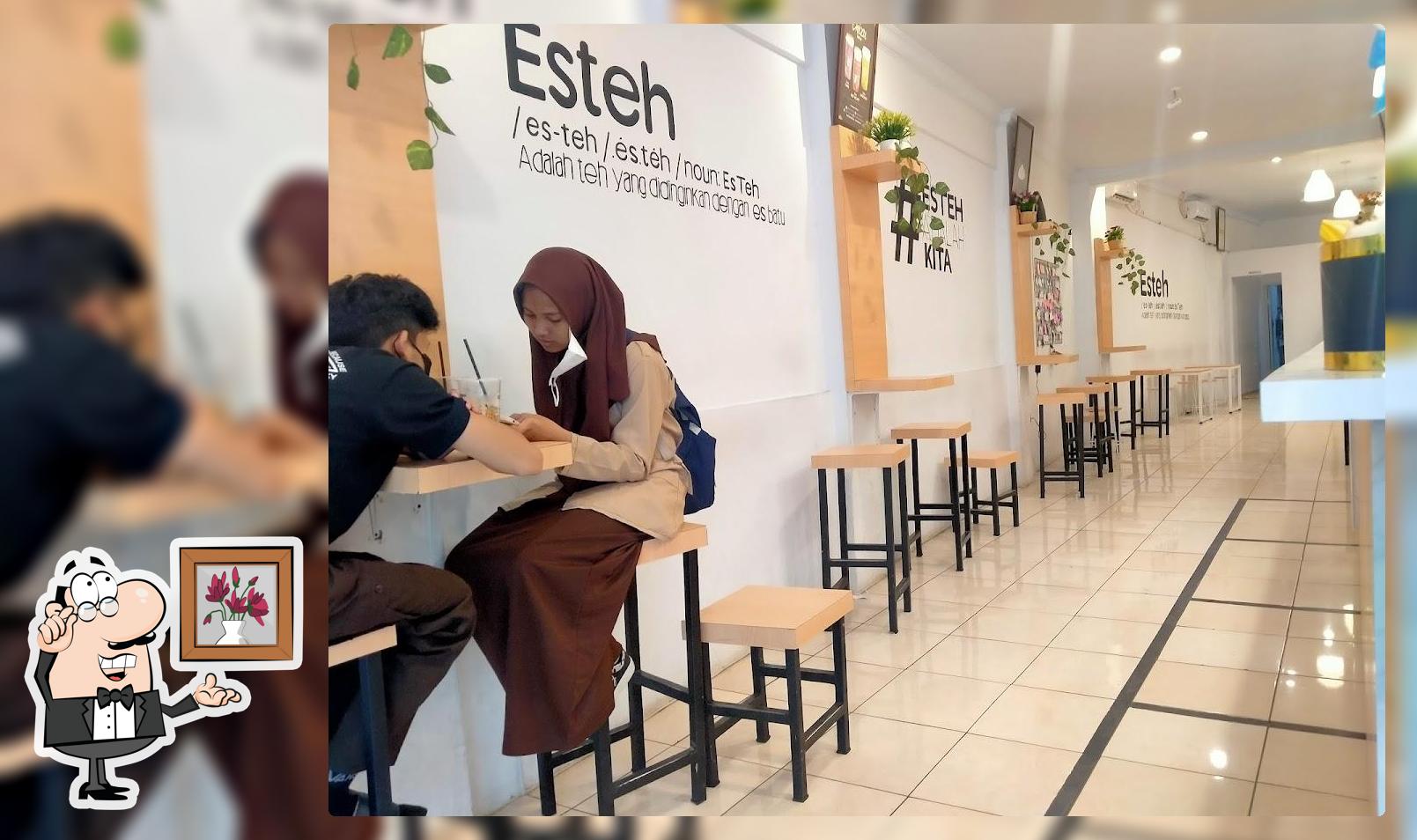 Es Teh Indonesia Kebun Cipocok cafe, Serang - Restaurant reviews