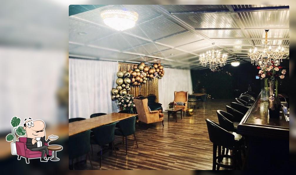 The Chandelier Room in Sesser Restaurant reviews