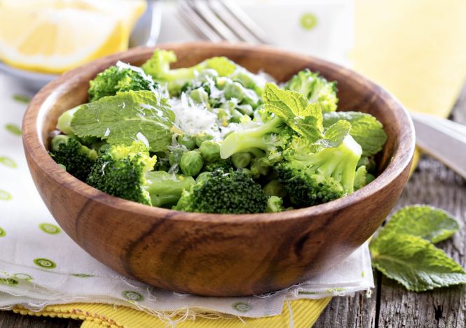 Chili Broccoli Salad