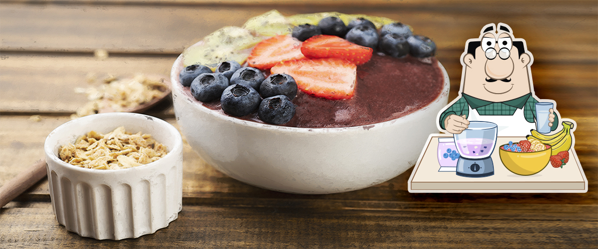 A Splash of Colour and Taste in an Açai Bowl