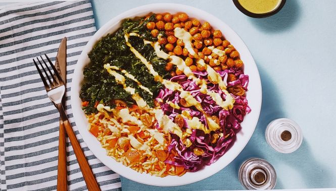 Zen bowl with soy ginger sauce