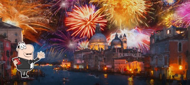 Redentore 2024: spectacular fireworks festival in Venice, Italy