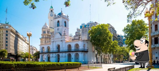 Top 5 attractions & restaurants not to miss in Buenos Aires, Argentina