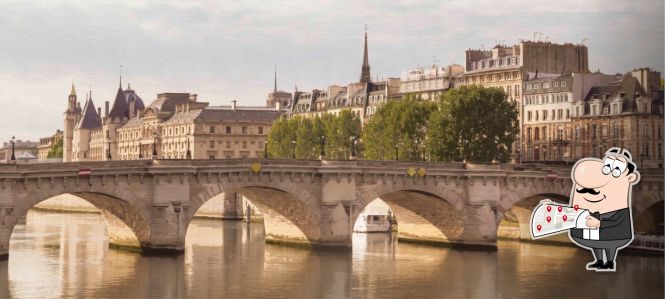 Expert tips on what to do, see, and eat on a weekend in Paris, France