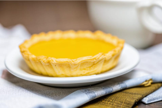 Tarte au beurre, plat traditionnel de la cuisine canadienne. Image g&eacute;n&eacute;r&eacute;e par IA