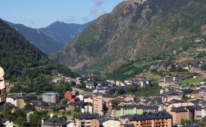 Guía de viaje Andorra la Vella: qué ver, hacer y dónde comer en la capital