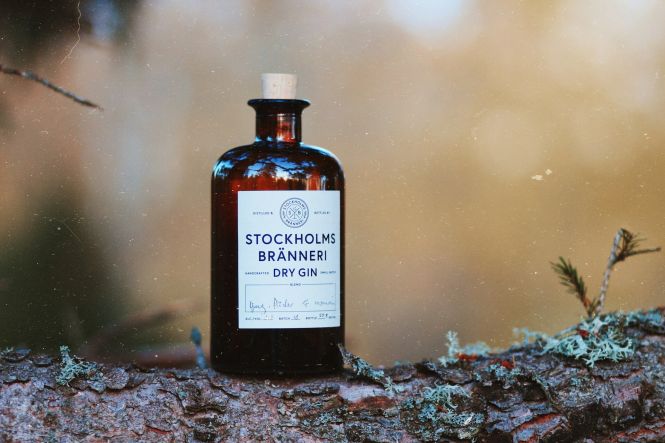 Stockholms Br&auml;nneri bottle. Photo by John Fornander on Unsplash