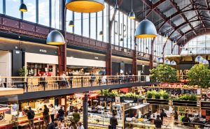 7 of the world’s best food halls — and what to eat at each