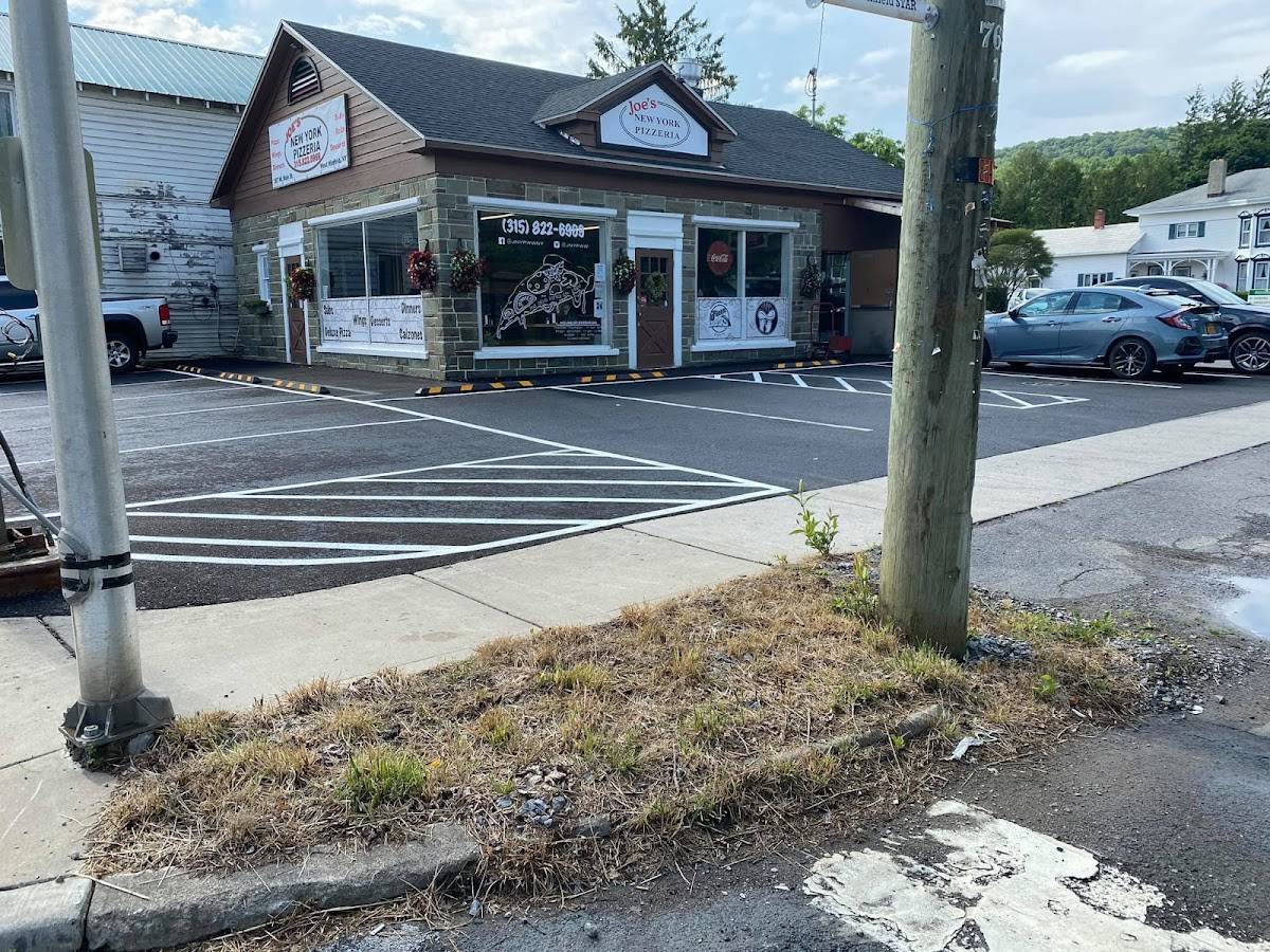 Menu at Joe’s New York Pizzeria, West Winfield