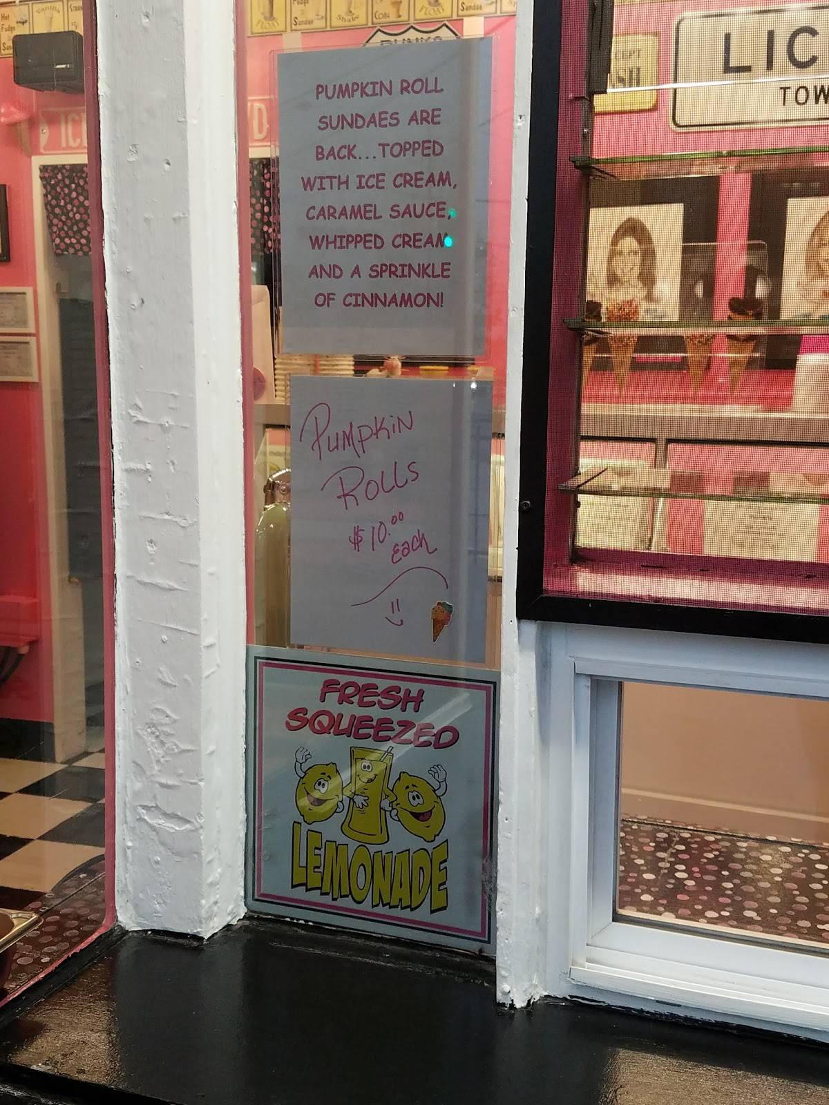 Menu at Punks Ice Cream Shop, Baden