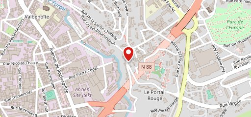 le café rouge sur la carte