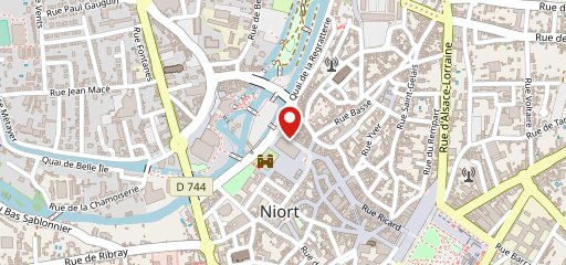 restaurant du donjon Niort sur la carte